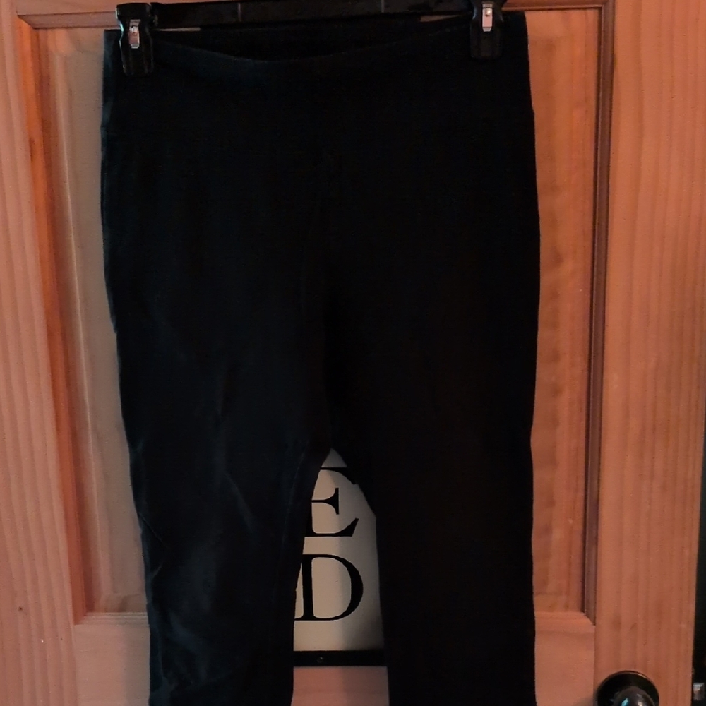 Black Legging Capris